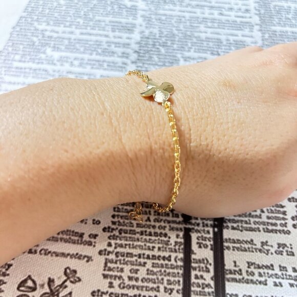 Set of 2 Goldfilled Jewelry pieces: Clover Bracelet and Multi-Layer Band Ring - Picture 2 of 5